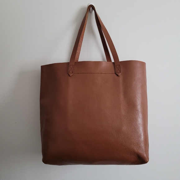 Madewell Transport Tote in English Saddle - Picture 5 of 9